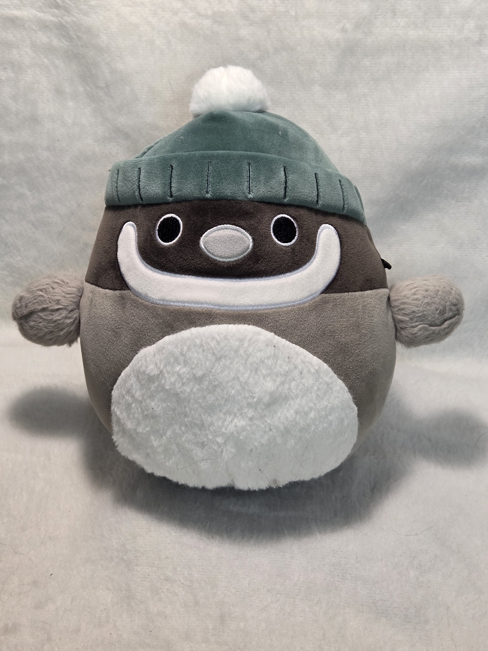 GERTRUDE Squishmallows 8" Beanie Penguin Indigo Excl Grey and Green NO HANGTAG